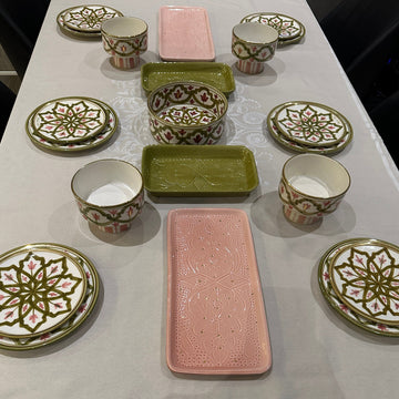 Exclusive Collection: 6-Person Heritage Petals (Set of 21)