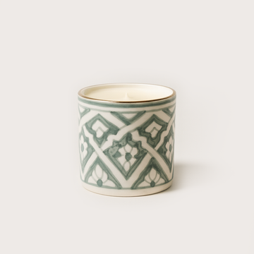 Fassia Candle (45 Hours Burn Time) - Lemon Scent