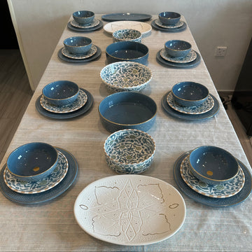 Exclusive Collection: 8-Person Sapphire Blue (Set of 33)