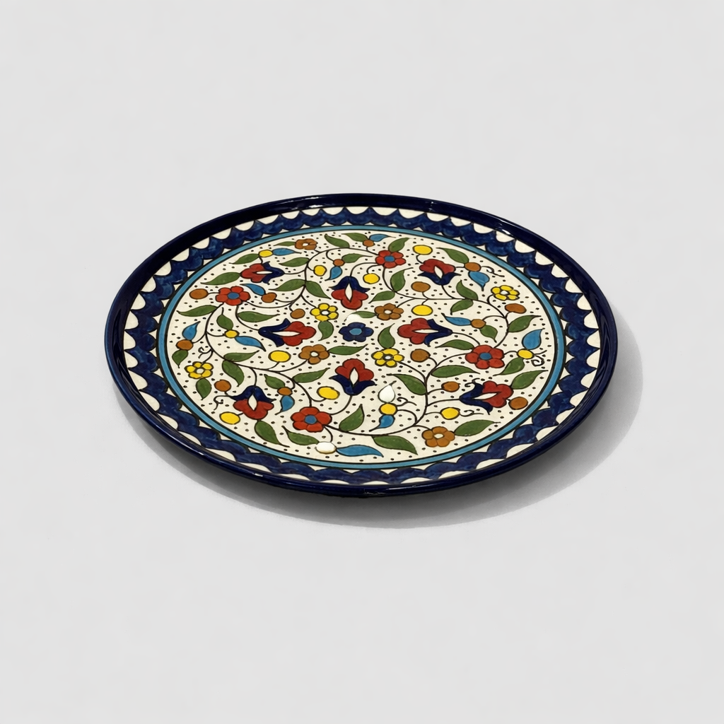 Small / Large Floral Plate (19 or 26 cm) - Blue