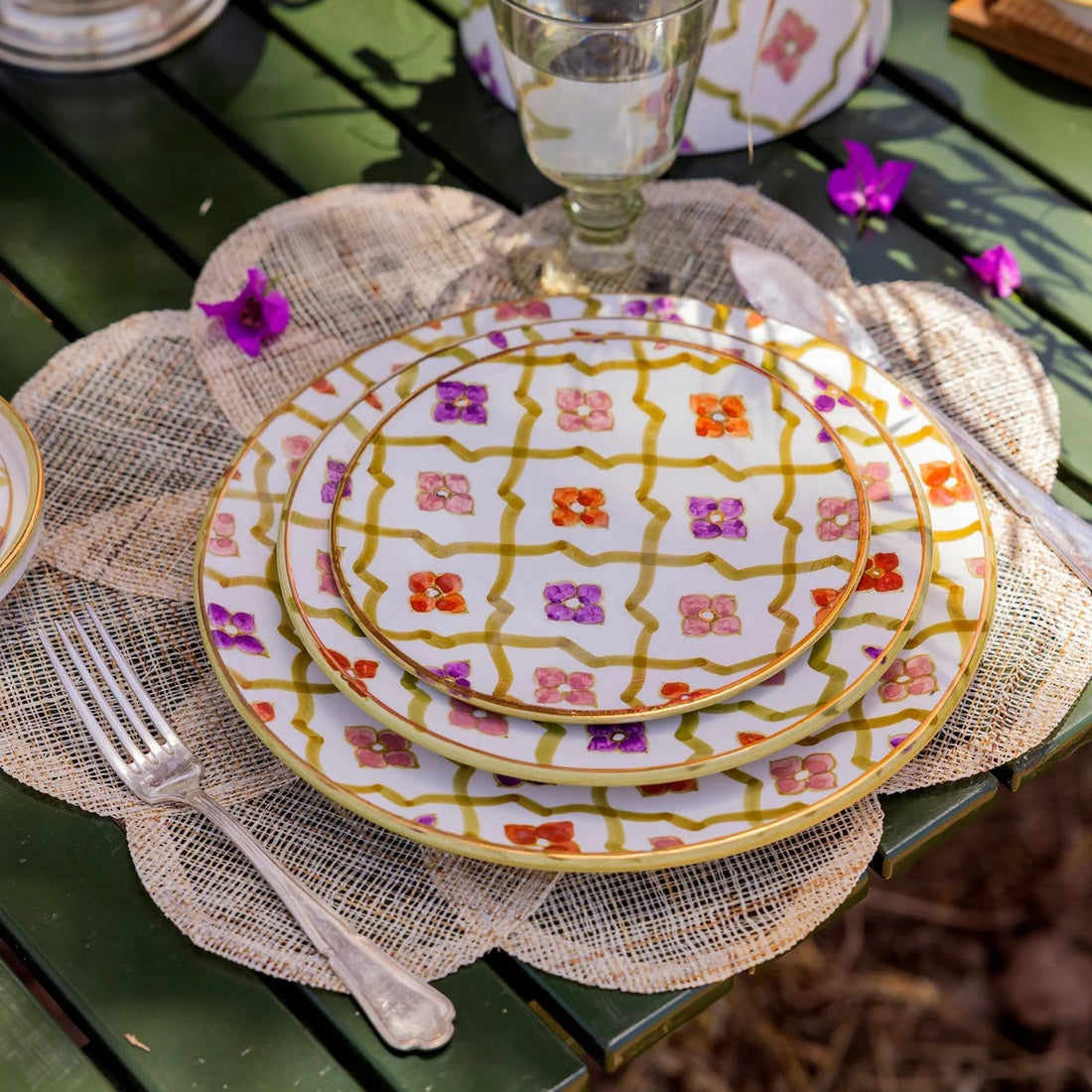 Large Oasis Plate (26 cm) - Multi-Color
