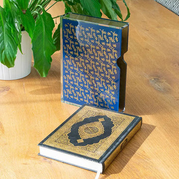 Motifs Mushaf Holder (Includes Mushaf)